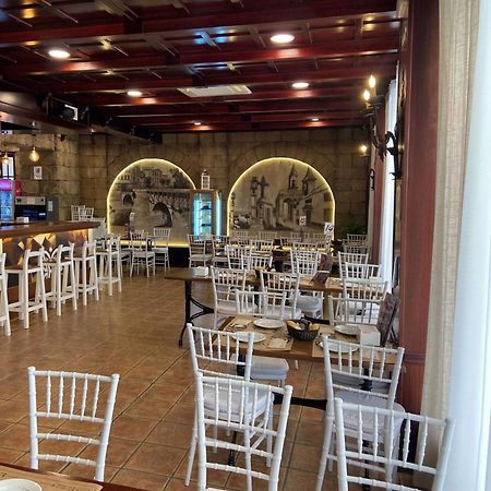 Hotel Las Acacias Puente Genil Exterior photo