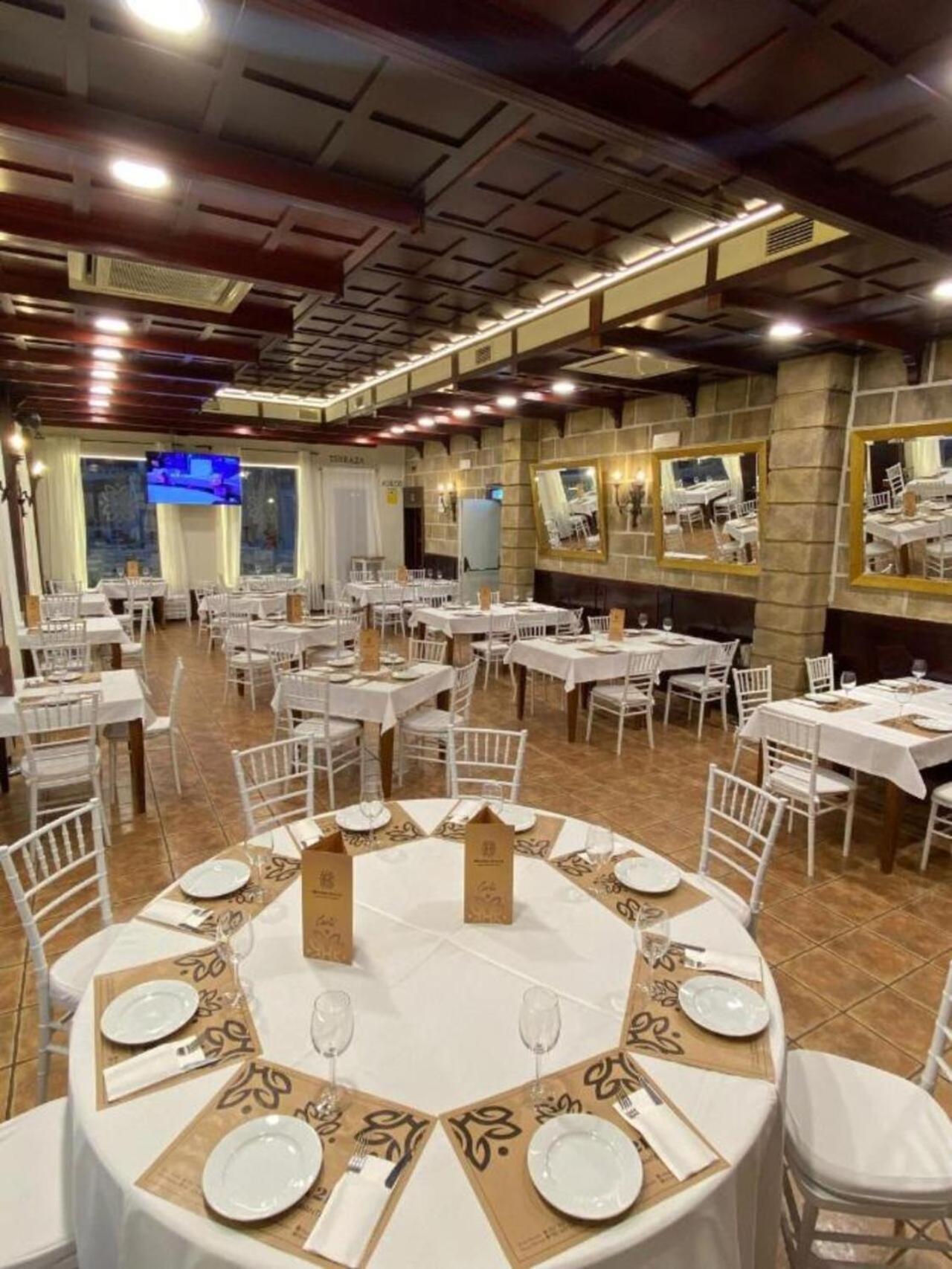 Hotel Las Acacias Puente Genil Exterior photo